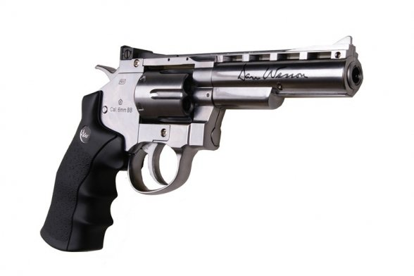 Šratasvydžio revolveris Dan Wesson 4" 5